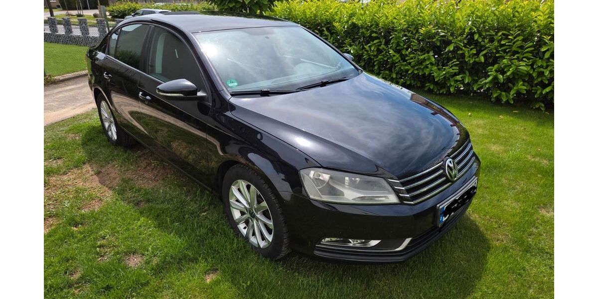 VW Passat 205.000 km 5.600 &euro; Bielefeld 33605