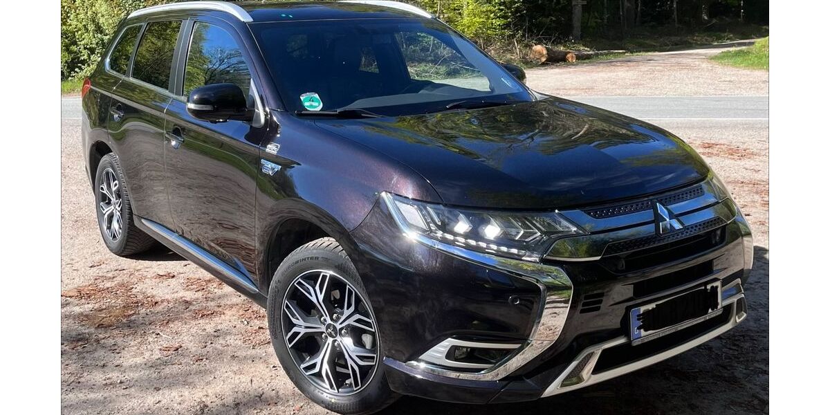 Mitsubishi Outlander 108.000 km 20.600 &euro; Oberreichenbach 75394