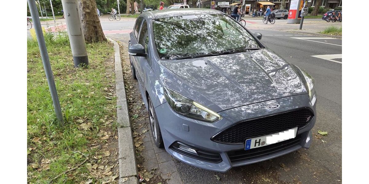 Ford Focus 84.500 km 16.000 &euro; Hannover 30173