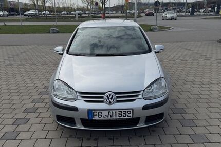VW Golf 269.000 km 1.700 &euro; Moosinning 85452