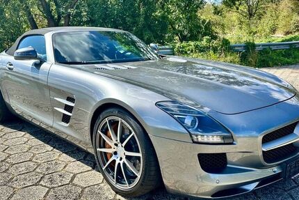 Mercedes SLS AMG