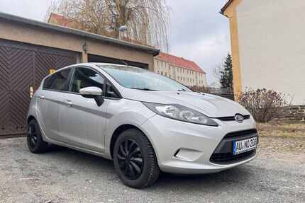 Ford Fiesta 127.000 km 3.500 &euro; Aue 08280