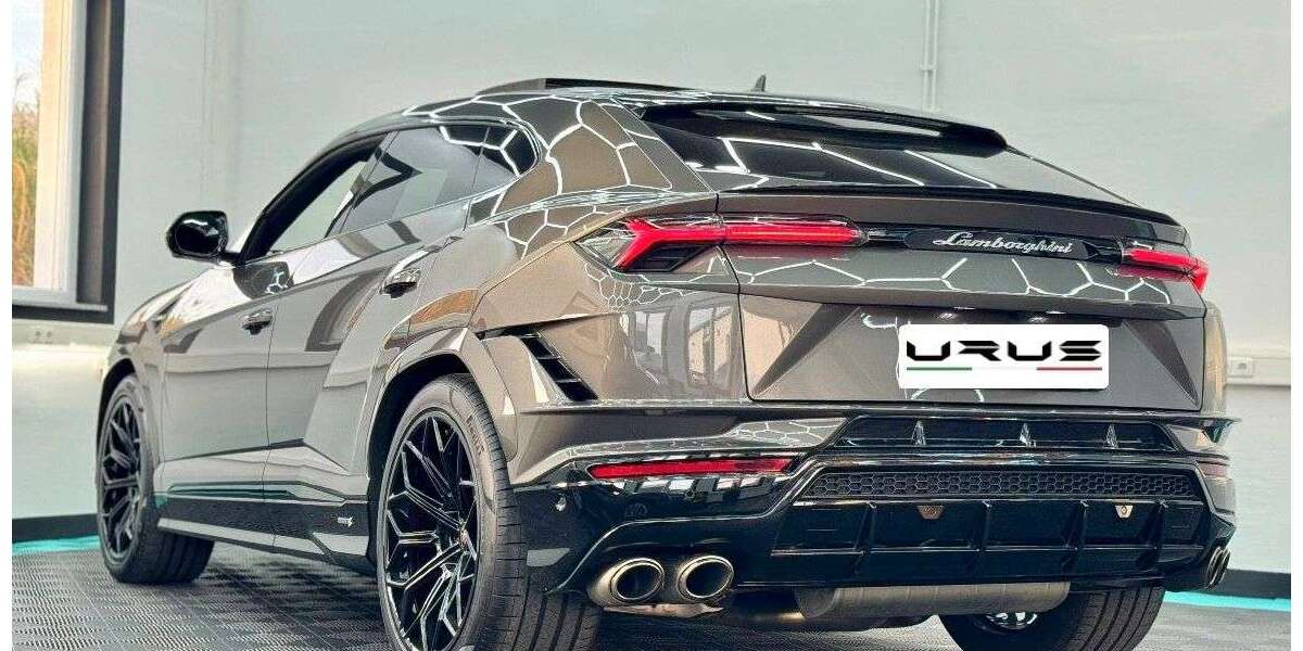 Lamborghini Urus 14.851 km 279.900 &euro; Garbsen 30827
