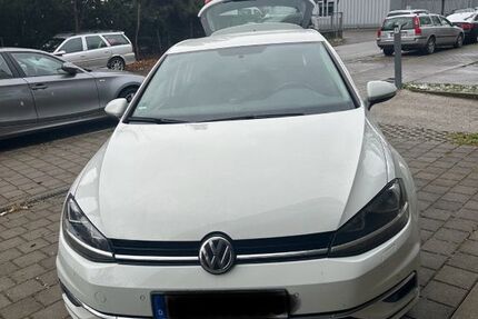 VW Golf 104.500 km 11.750 &euro; Ingolstadt 85055