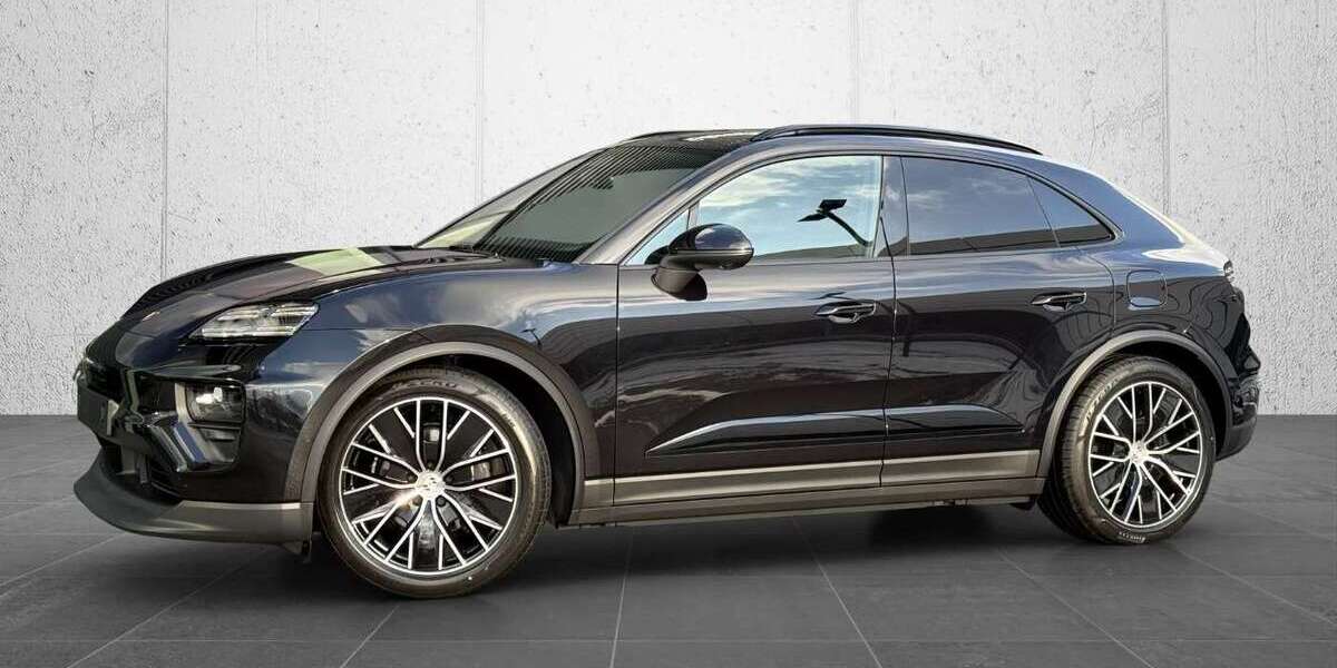 Porsche Macan 8.000 km 89.900 &euro; Regensburg 93055