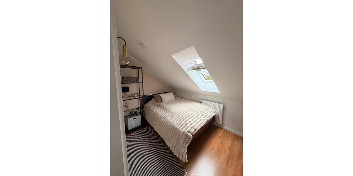 Dachgeschoßwohnung Kitzingen - 1.5 Zimmer, 58 m&sup2;, 160.000&euro; | Angebot:26320587
