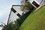 Doppelhaushälfte mit Garten und Garage