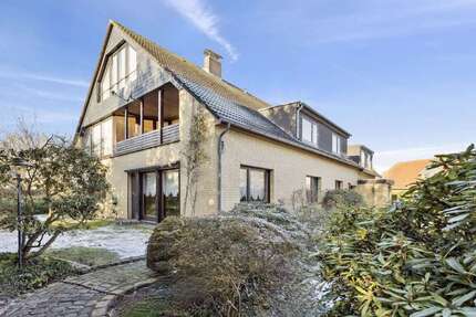 Haus zum Kaufen in Wedemark 675.000 € 375 m² 8 zimmer