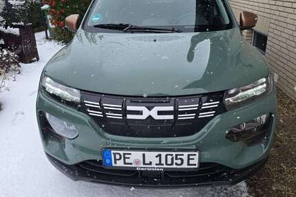 Dacia Spring 39.700 km 9.900 &euro; München 82031