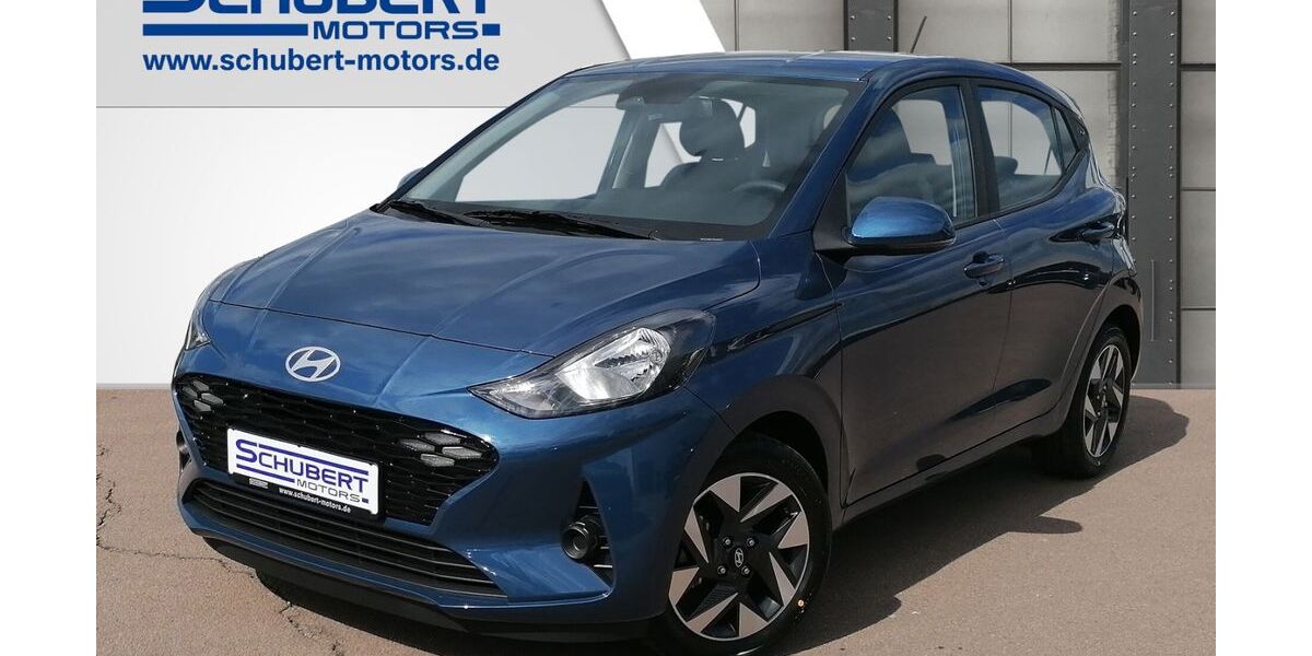 Hyundai i10 2.489 km 17.990 € Aschersleben 06449