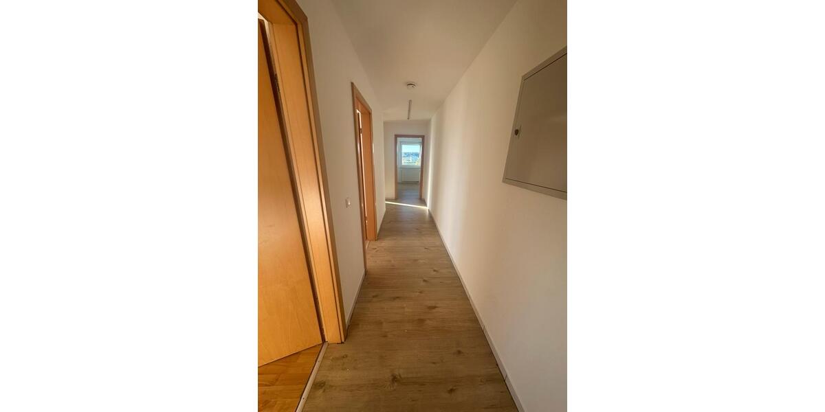 Etagenwohnung Villingen-Schwenningen Schwenningen - 5 Zimmer, 112 m&sup2;, 1.470&euro; | Angebot:26317434