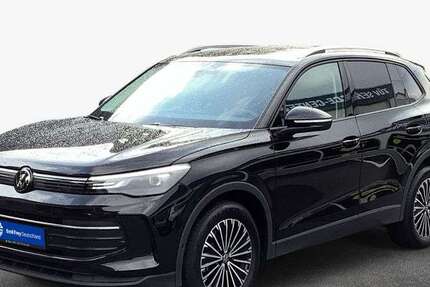 VW Tiguan 20.036 km 35.940 € Dresden 01277