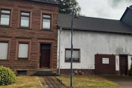 Haus Walsdorf - 7 Zimmer, 136 m&sup2;, 148.000&euro; | Angebot:26710597