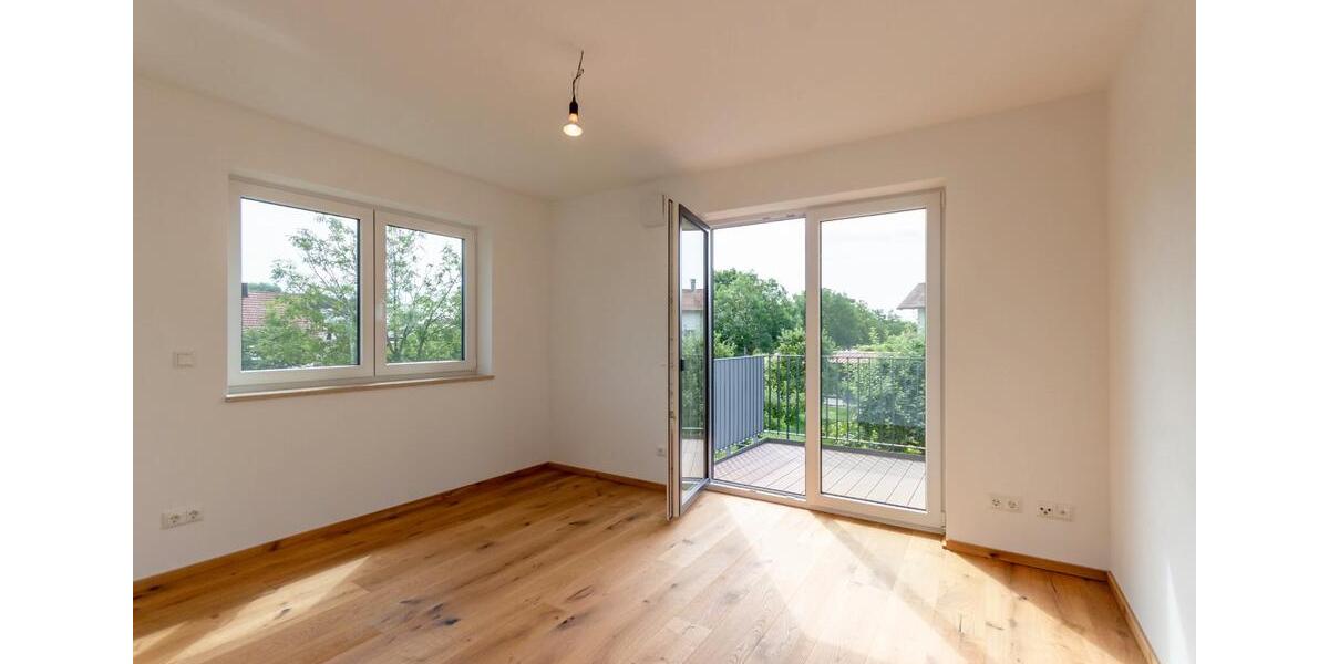 Etagenwohnung Landau an der Isar - 3 Zimmer, 83 m&sup2;, 350.000&euro; | Angebot:26057955