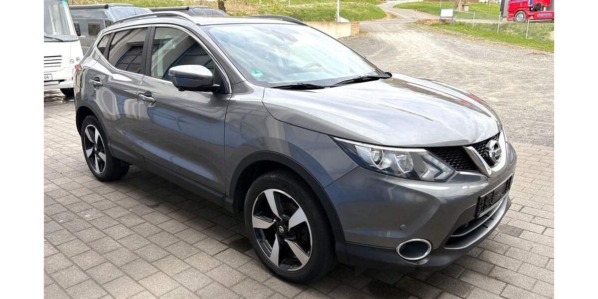 Nissan Qashqai 74.372 km 11.490 &euro; Poppenhausen 36163