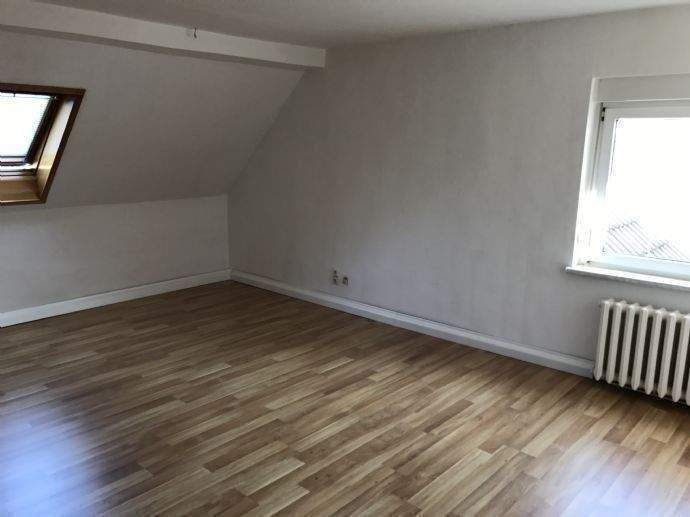 Etagenwohnung Salzatal Lieskau - 3 Zimmer, 90 m&sup2;, 650&euro; | Angebot:22550778