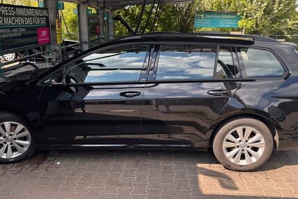 VW Golf 208.000 km 7.000 &euro; Regensburg 93053