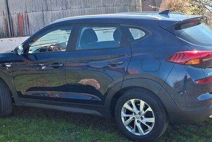 Hyundai TUCSON 45.600 km 17.300 &euro; Grünberg 35305
