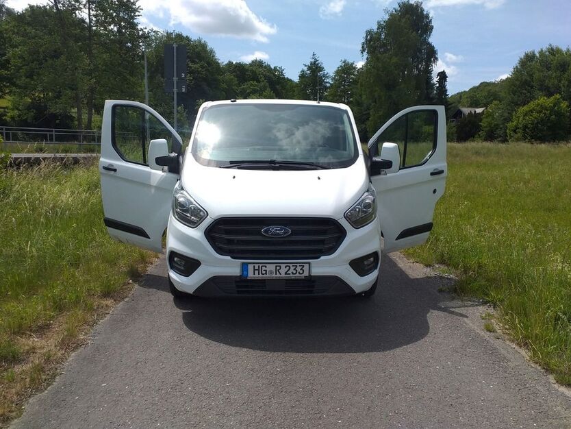 Ford Transit Courier 40.000 km 17.800 € Usingen 61250