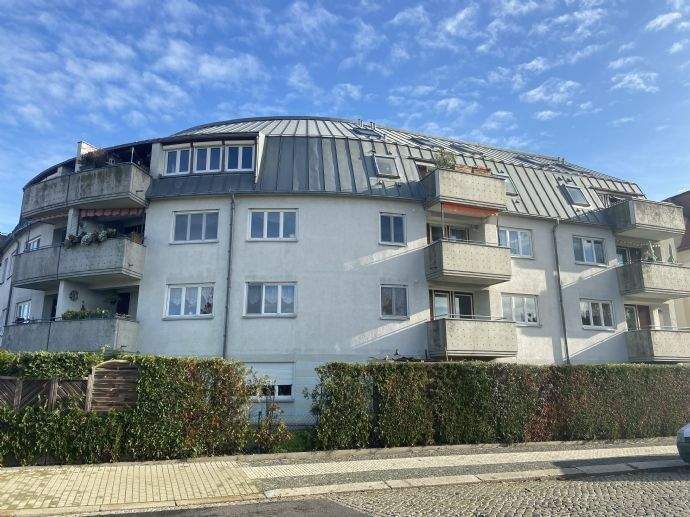 Terrassenwohnung Dresden Niedersedlitz - 4 Zimmer, 110 m&sup2;, 295.000&euro; | Angebot:26243685