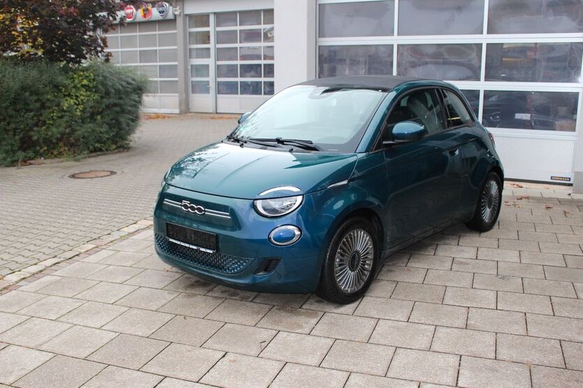 Fiat 500e 15.000 km 18.900 € Weilheim 82362