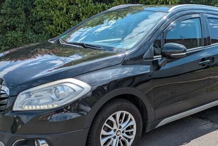 Suzuki (SX4) S-Cross