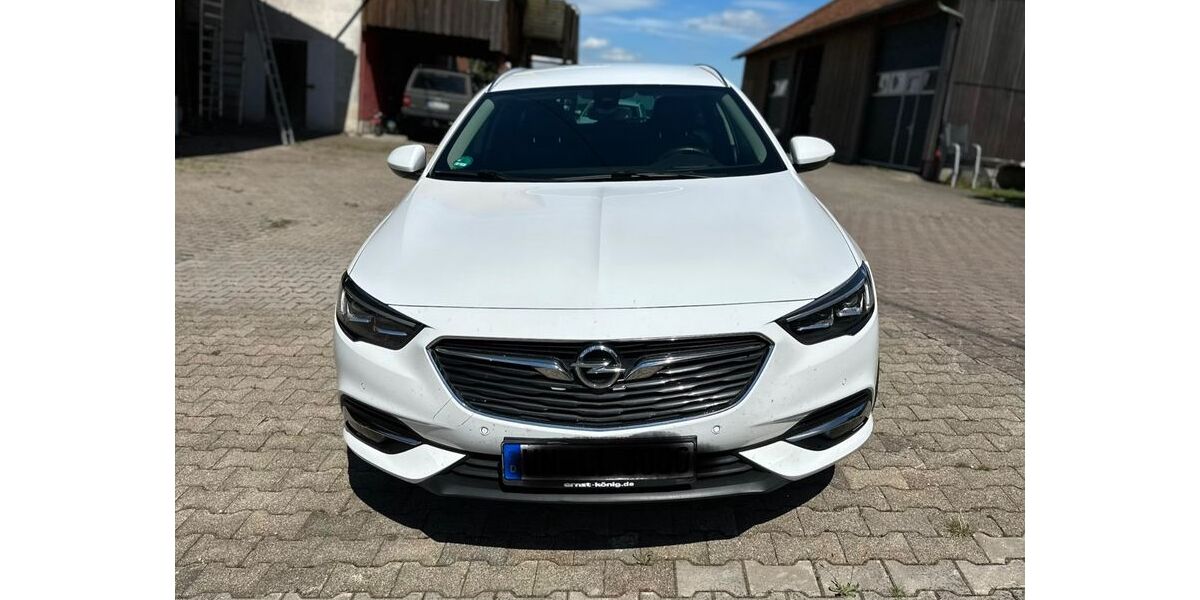 Opel Insignia 112.000 km 13.900 &euro; Murrhardt 71540