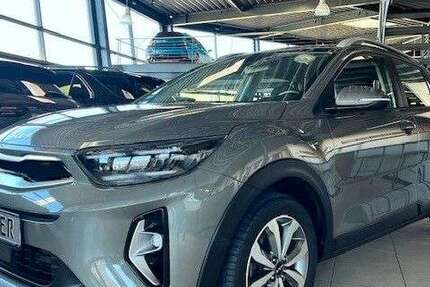 Kia Stonic 38.756 km 17.990 &euro; Nordhausen 99734