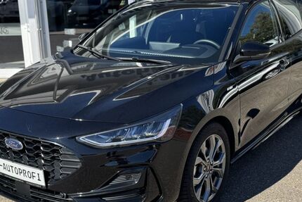 Ford Focus 20.431 km 22.350 &euro; Trossingen 78647