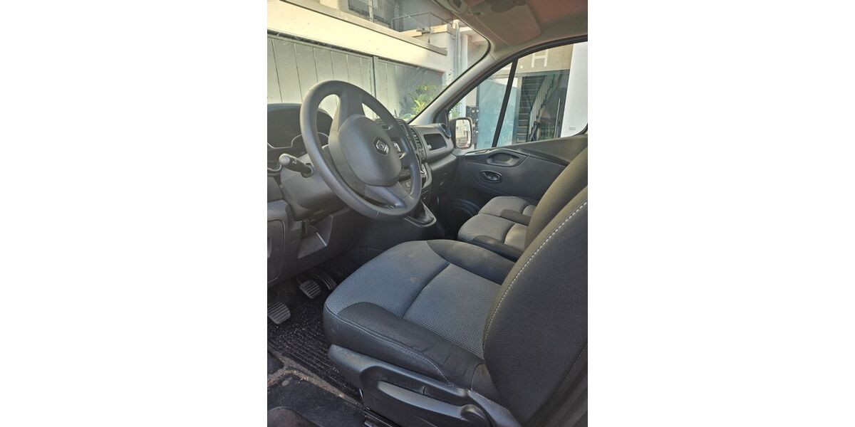 Renault Trafic 44.000 km 15.000 &euro; Stuttgart 70567