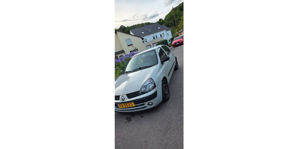 Renault Clio 175.000 km 2.200 &euro; Langsur 54308
