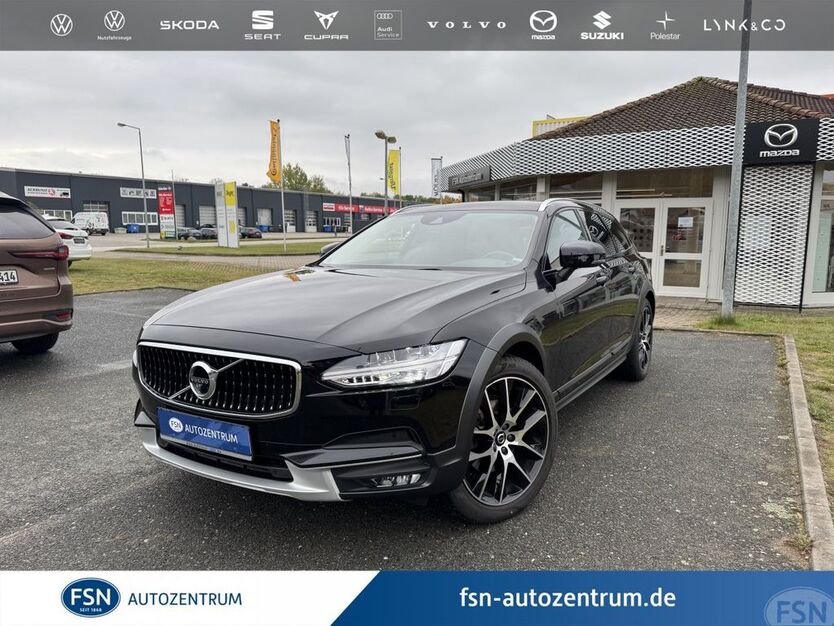 Volvo V90 Cross Country 52.000 km 37.990 € Wismar 23970