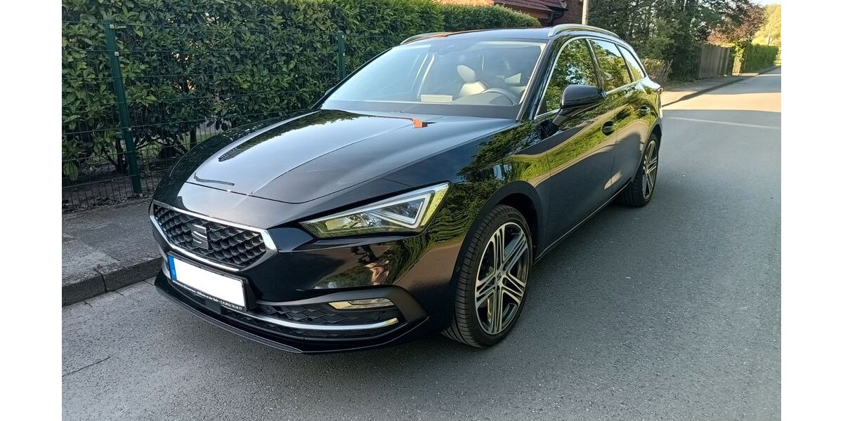 Seat Leon 18.800 km 15.999 &euro; Sassenberg 48336