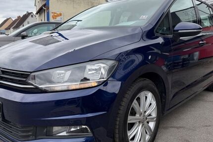 VW Touran 156.700 km 10.950 &euro; Bad Saulgau 88348