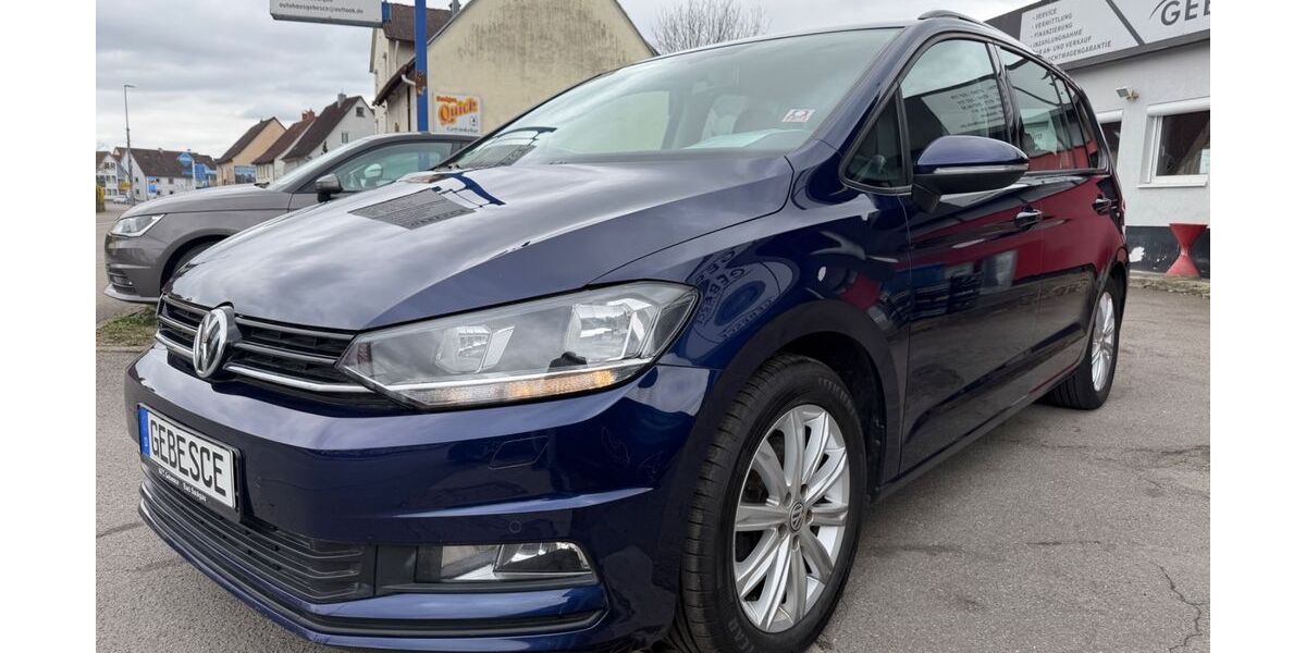 VW Touran 156.700 km 10.950 &euro; Bad Saulgau 88348