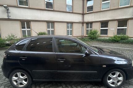 Seat Ibiza 218.000 km 1.850 &euro; Essen 45327