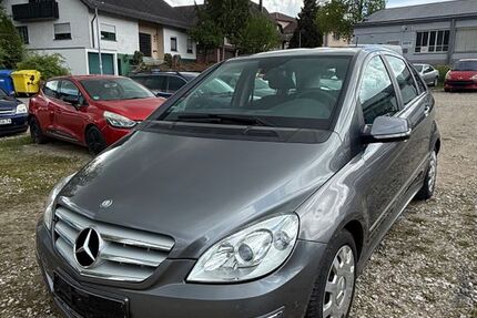 Mercedes-Benz B 180 160.941 km 2.200 &euro; Wehingen 78564