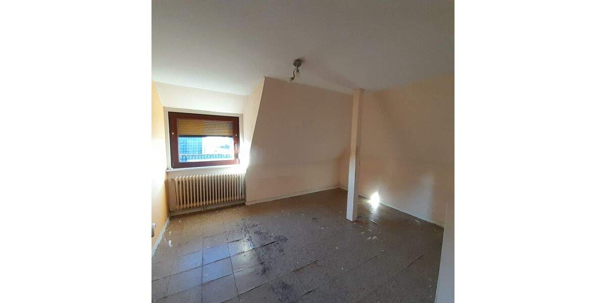 Einfamilienhaus mit großem Potenzial in Toplage in Brake! 3 zimmer