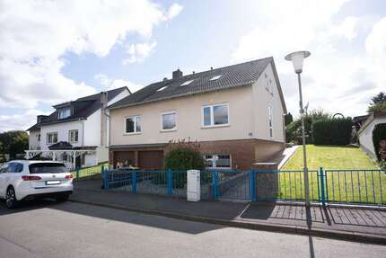 Haus zum Kaufen in Kassel Harleshausen 379.000 € 172 m² 6 zimmer