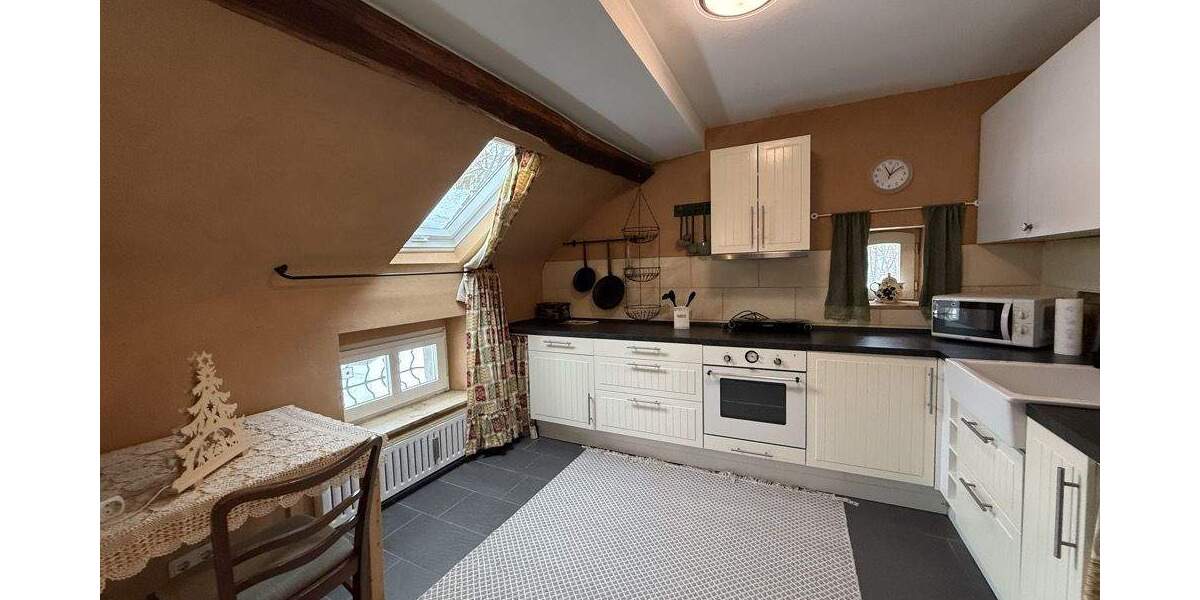 Mehrfamilienhaus, Wohnhaus Aachen / Hahn Hahn - 8 Zimmer, 328 m&sup2;, 890.000&euro; | Angebot:25801606