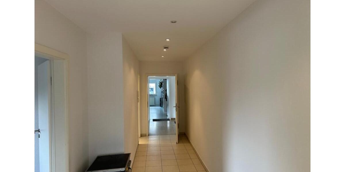 Etagenwohnung Kriftel - 2.5 Zimmer, 91 m&sup2;, 1.490&euro; | Angebot:25082720