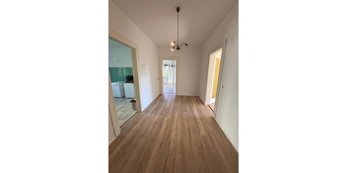 Hochparterre Neu-Anspach Anspach - 3.5 Zimmer, 95 m&sup2;, 1.300&euro; | Angebot:26692218