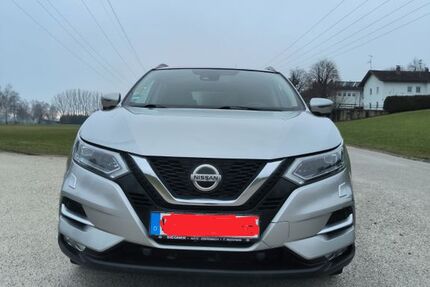 Nissan Qashqai 70.065 km 18.200 &euro; Waldstetten 89367