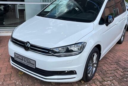 VW Touran 3.869 km 44.992 &euro; Celle 29221
