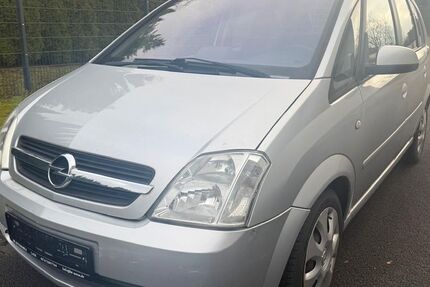 Opel Meriva 140.250 km 2.000 &euro; Lage 32791