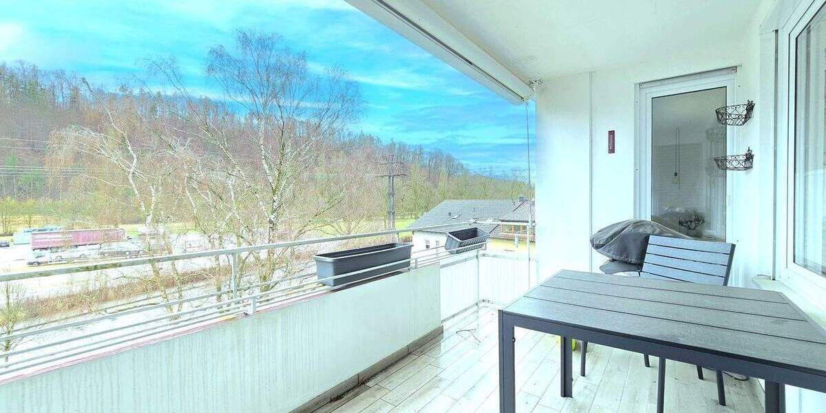Etagenwohnung Waldshut-Tiengen Tiengen - 4 Zimmer, 115 m&sup2;, 330.000&euro; | Angebot:26816403