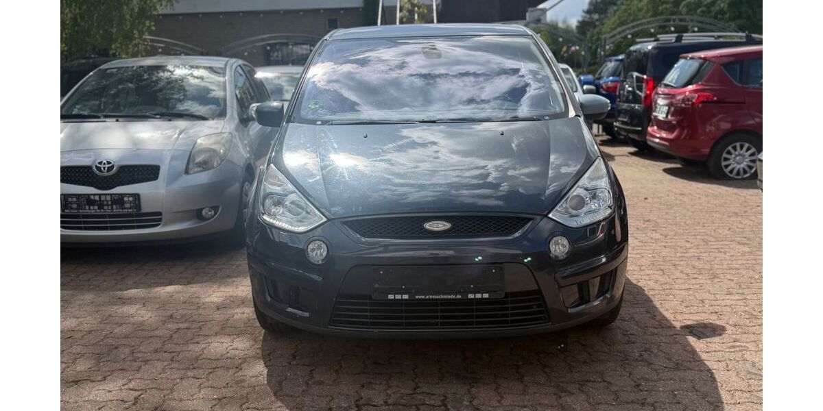Ford S-Max 257.000 km 3.999 &euro; Trappenkamp 24610