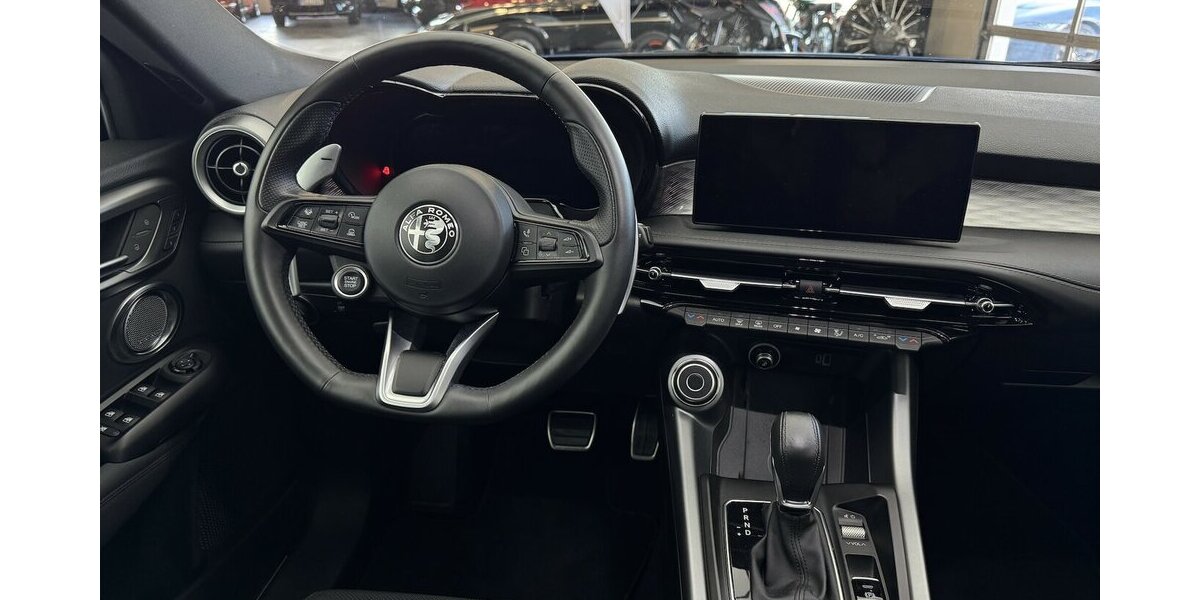 Alfa Romeo Tonale Edizione Speciale Q4 Plug-In-Hybrid AWD 22.700 km 32.690 &euro; Lich 35423