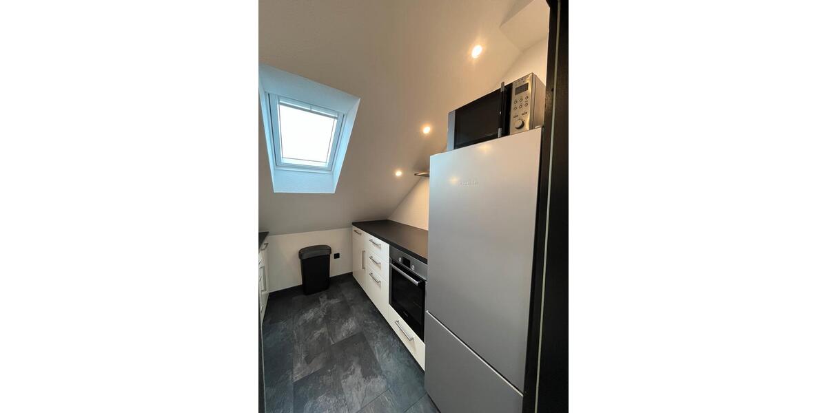 Dachgeschoßwohnung Bad Salzuflen Biemsen-Ahmsen - 2 Zimmer, 43 m&sup2;, 500&euro; | Angebot:26697848
