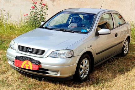 Opel Astra 81.500 km 1.999 &euro; Polleben 06295
